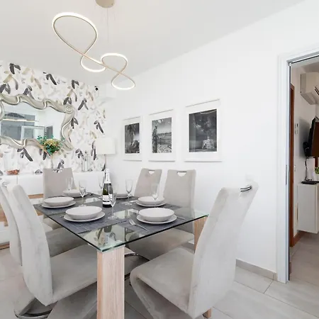 243 - Casa Yesenia By Now Ltd Vila