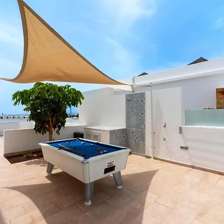 Vila 243 - Casa Yesenia By Now Ltd *