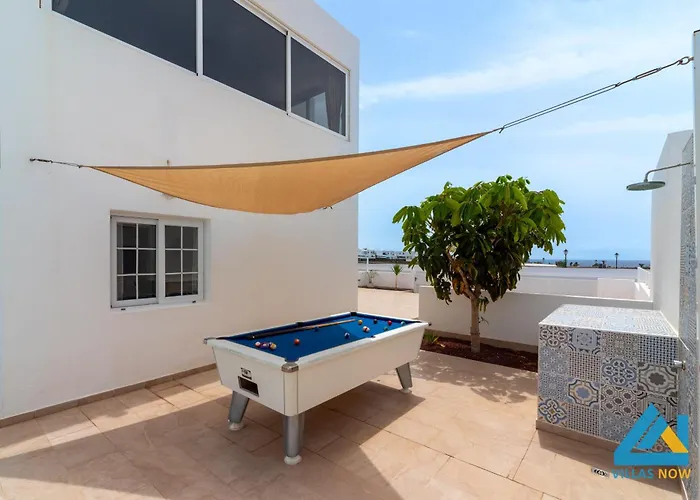 243 - Casa Yesenia By Now Ltd فيلة *
