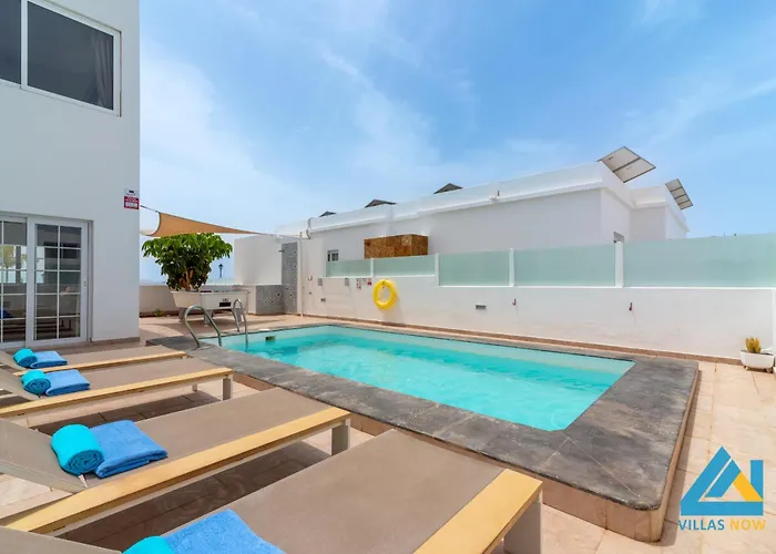 243 - Casa Yesenia By Now Ltd فيلة