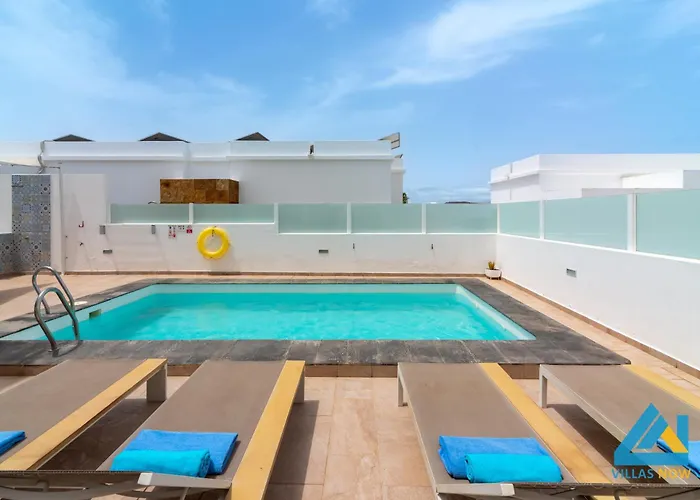243 - Casa Yesenia By Now Ltd فيلة بلايا بلانكا